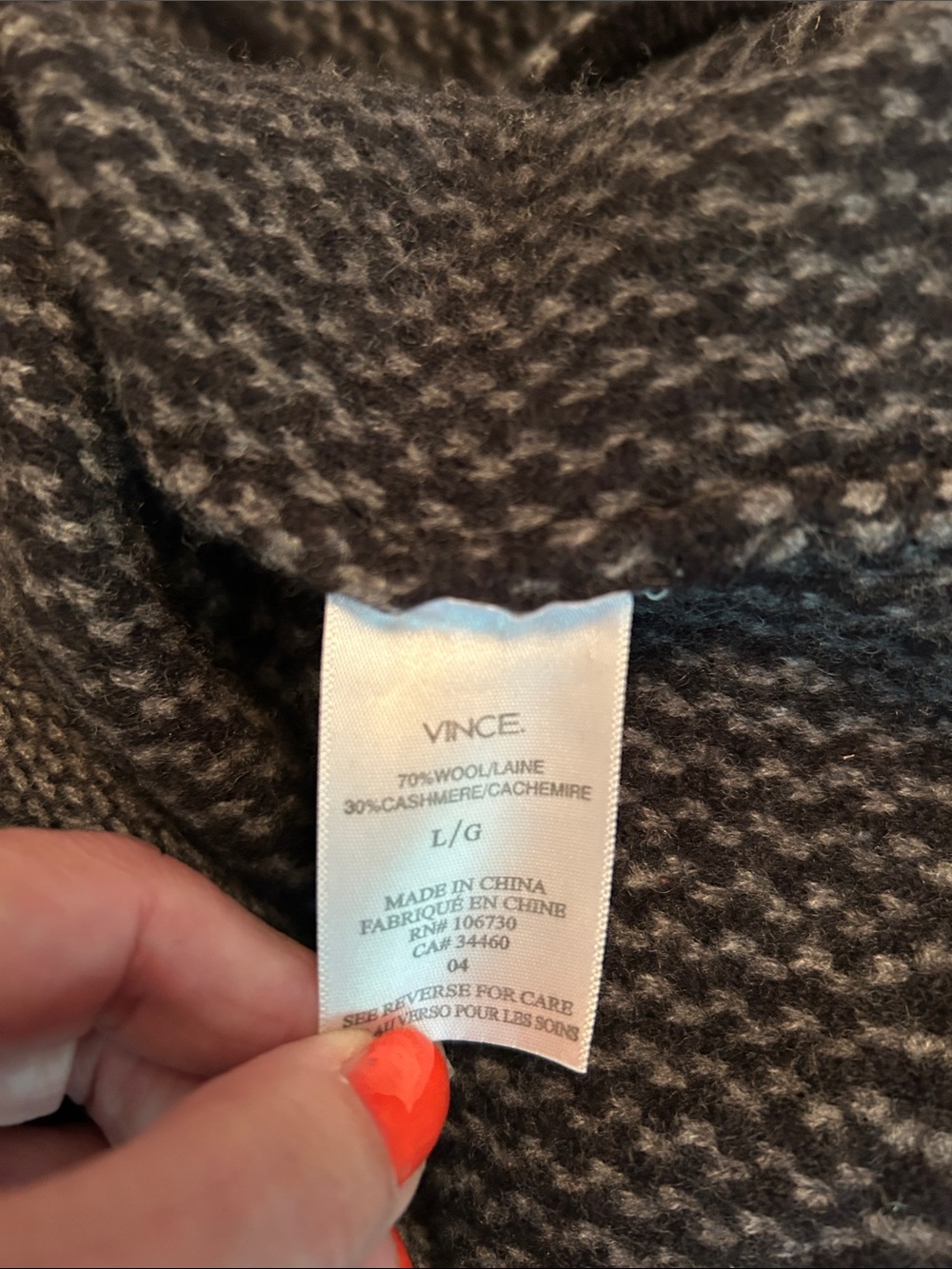 Vince wool and cashmere sweater hoodie. - Picture 4 of 4